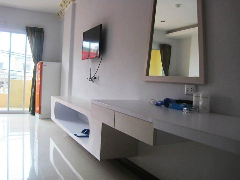 Orange Grand Hotel Ban Khlong Phruan Exterior foto